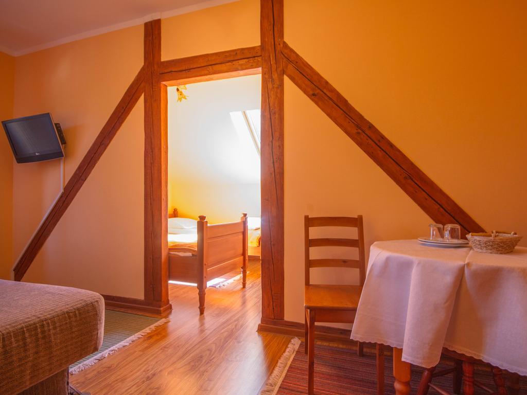 Willa Jagniatkow Bed and Breakfast Eksteriør billede